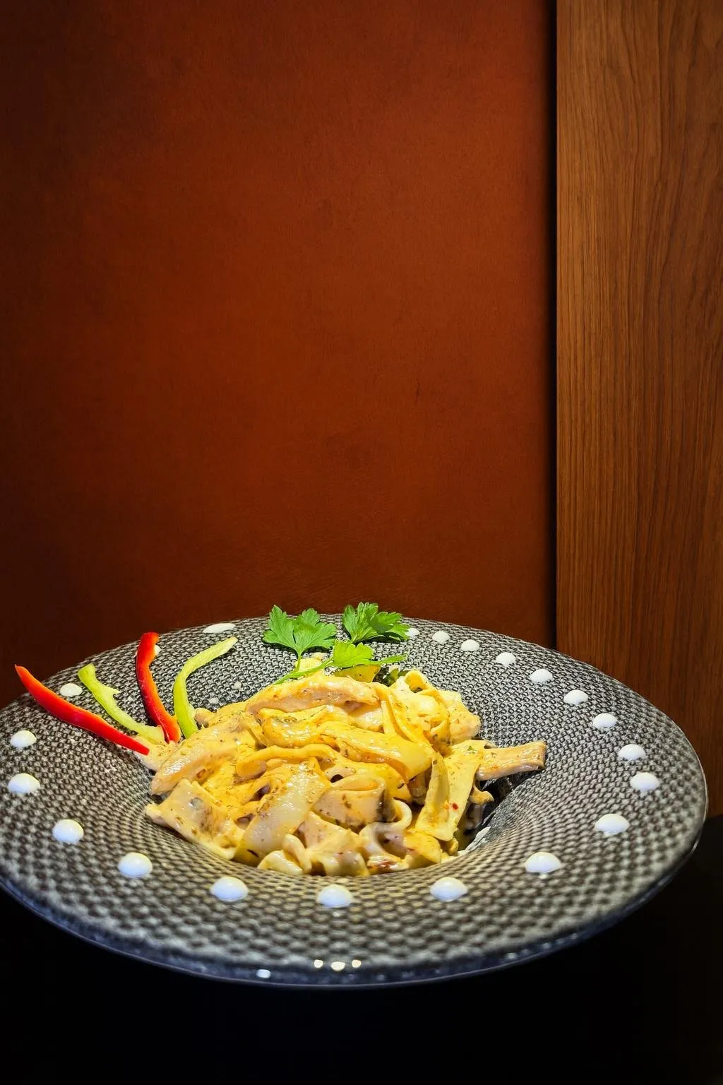 KÖRİ SOSLU FETTUCINE